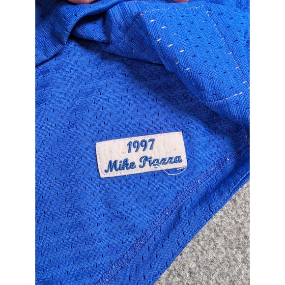 Mike Piazza Los Angeles Dodgers Mitchell & Ness Cooperstown Jersey Mens 44L Blue - Picture 8 of 10